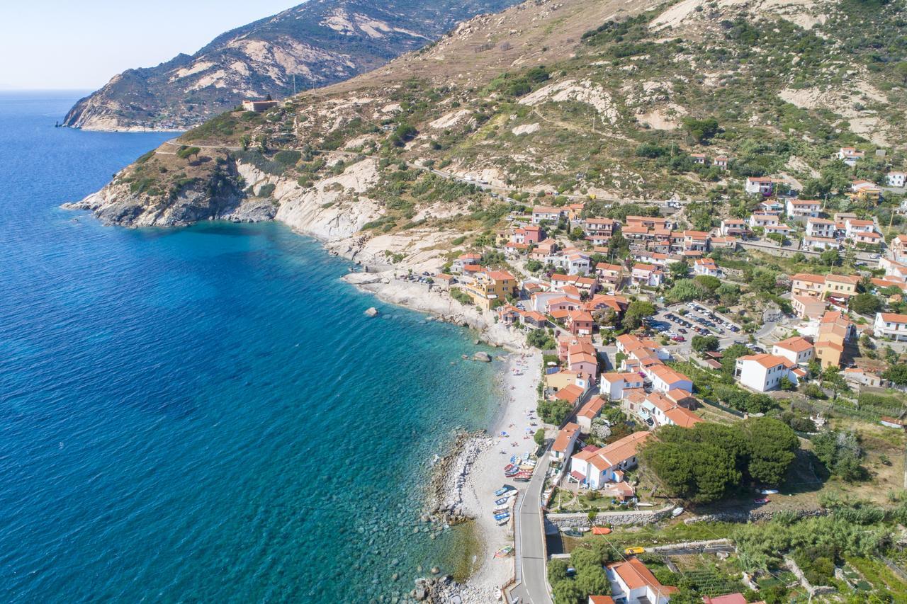 L'Ogliera Appartamenti Dell'Aia Pomonte Eksteriør billede